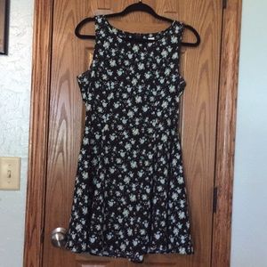 Divided Women's Floral Dress